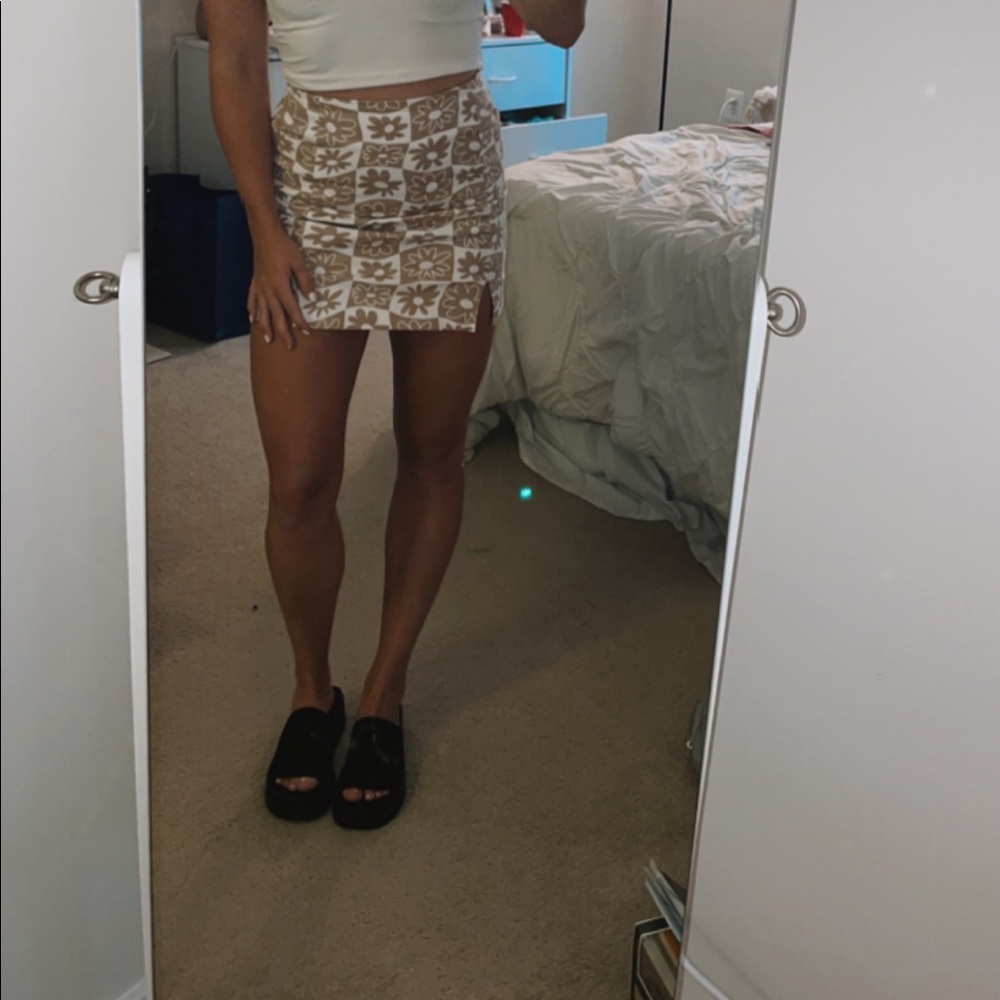 Y2K Style Neutral Flower Print “Love on a Hanger” Skirt